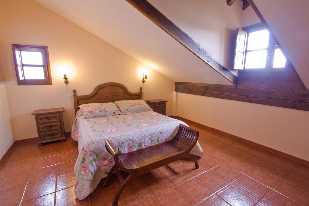 Vivienda Casa Luisa Lejlighed Comillas Eksteriør billede